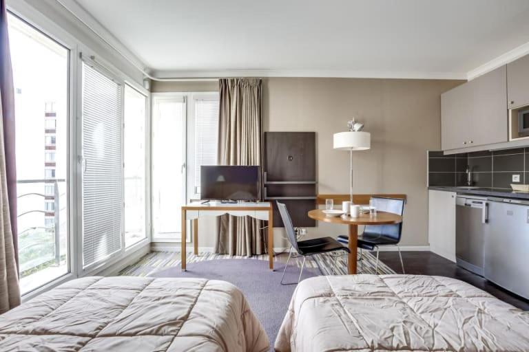 Guestready - Studio Cosy Pres Du Metro Іссі-ле-Муліно Екстер'єр фото